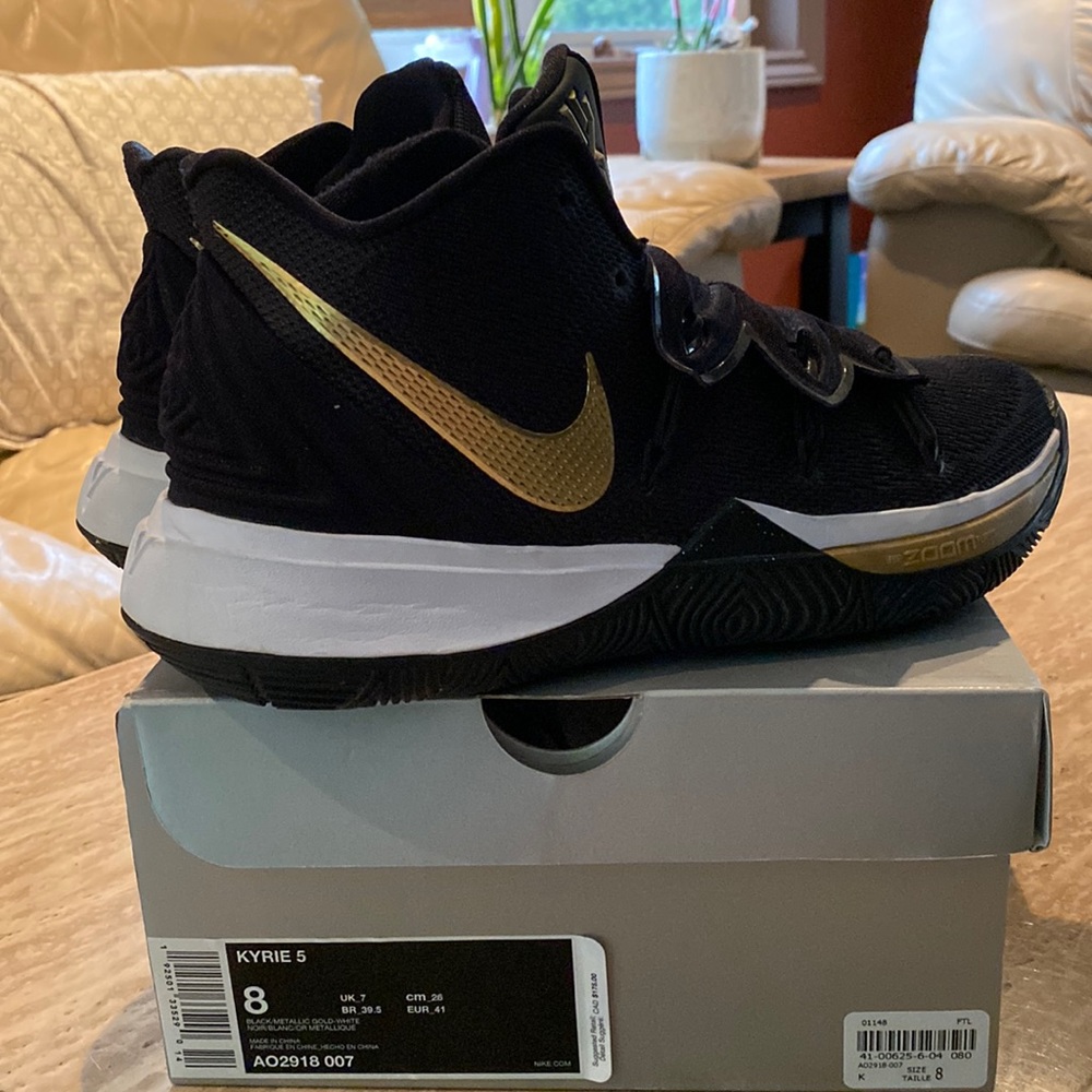Nike Kyrie 5